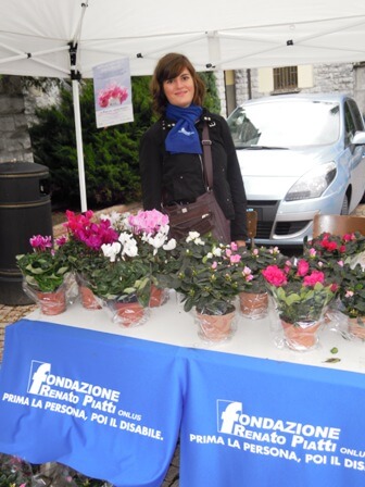 Un fiore per i nostri progetti 2012, in piena tenuta malgrado la recessione